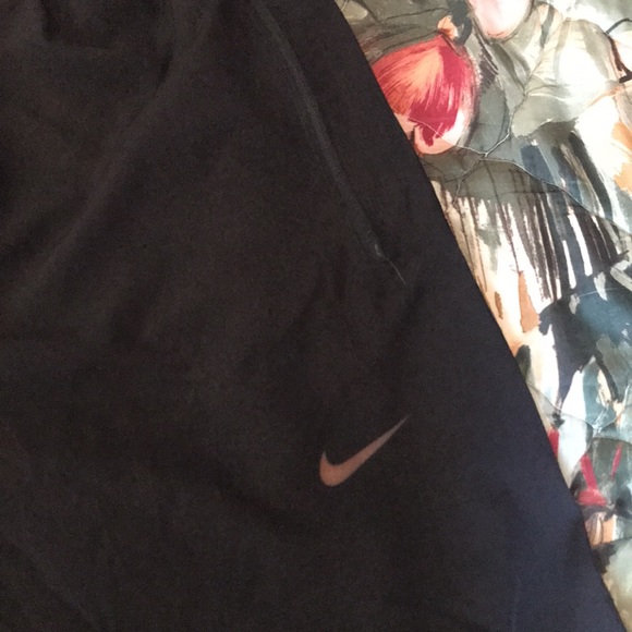 Nike dri fit swoosh track pants - Picture 2 of 5